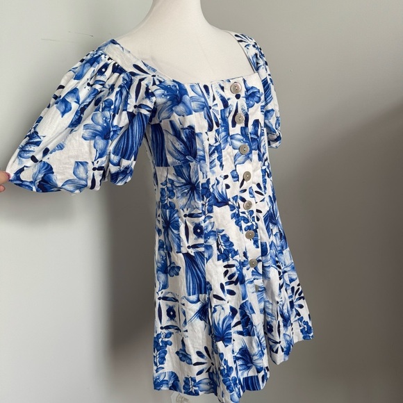 NWOT House of Harlow 1960 Blue Floral Puff Sleeve Off-Shoulder Mini Dress 2 - Picture 7 of 10